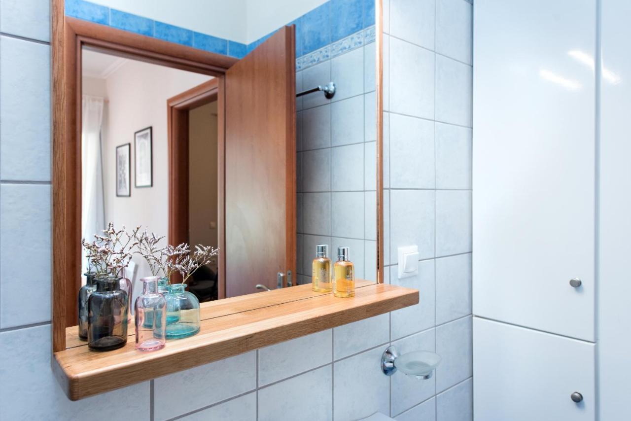 Kl Apartment Kanoni  Luaran gambar